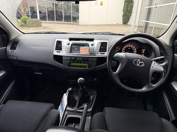 2015 Toyota Hilux SR5 KUN26R MY14 4X4 Dual Range Silver Sky