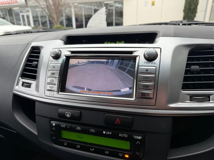 2015 Toyota Hilux SR5 KUN26R MY14 4X4 Dual Range Silver Sky