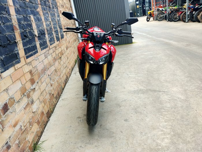 2025 DUCATI STREETFIGHTER V2 S ROAD RED