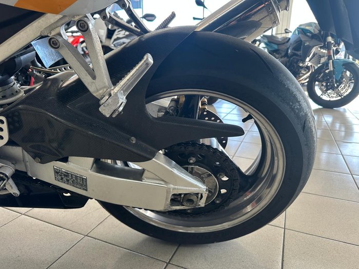 2000 Honda CBR900RR Fireblade (919) Fireblade Yellow