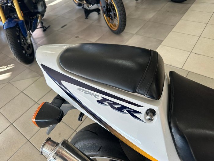 2000 Honda CBR900RR Fireblade (919) Fireblade Yellow