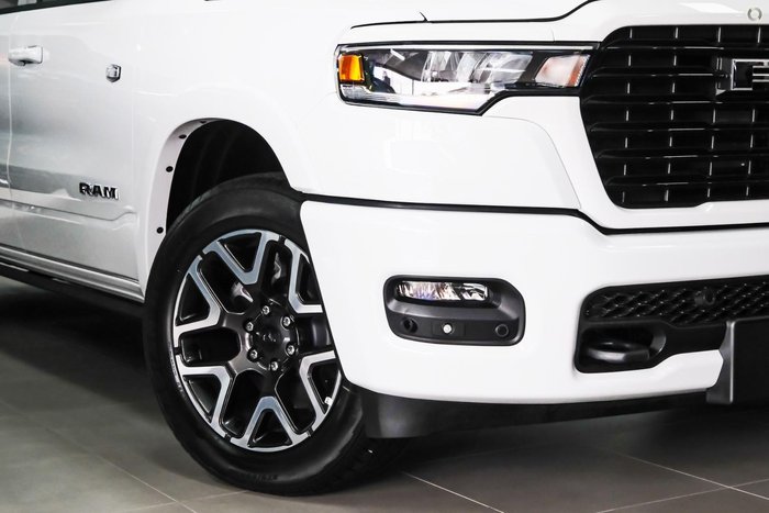 2025 RAM 1500 Laramie Sport Hurricane SO RamBox