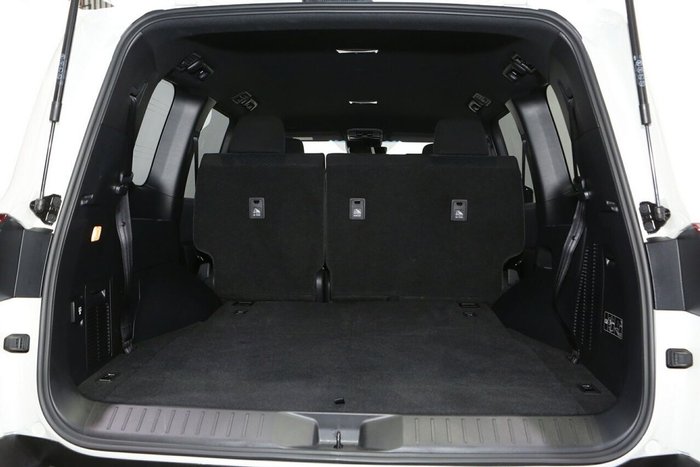 2024 Toyota Landcruiser GXL