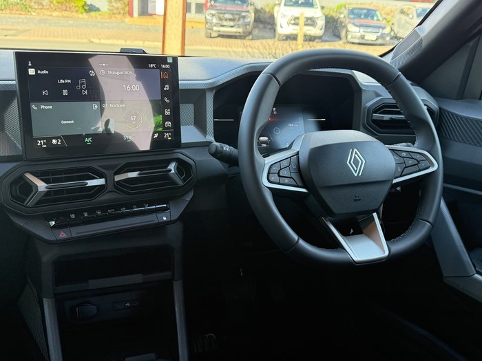 2025 Renault Duster Evolution