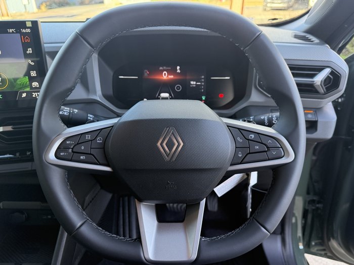 2025 Renault Duster Evolution