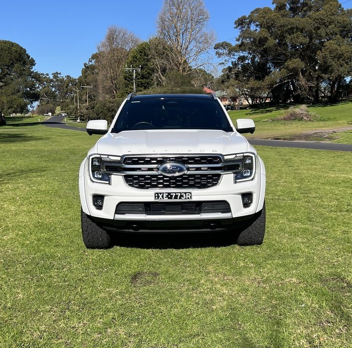 2024 Ford Everest Platinum