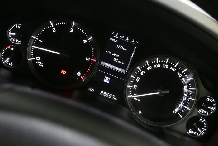 2020 Toyota Landcruiser VX