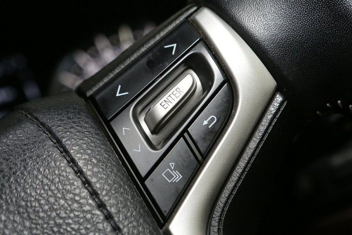 2020 Toyota Landcruiser VX