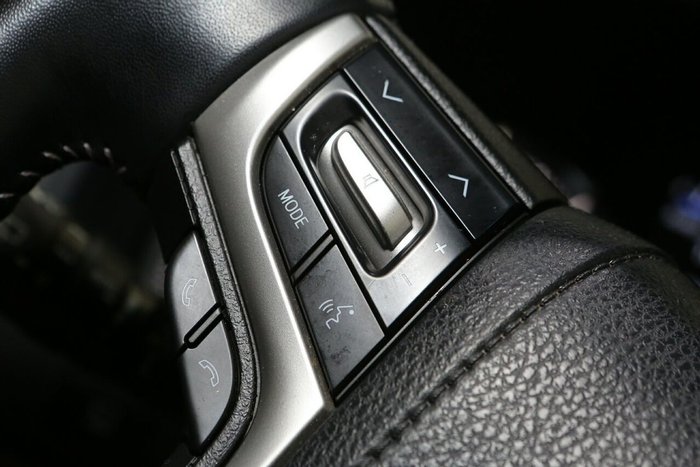 2020 Toyota Landcruiser VX