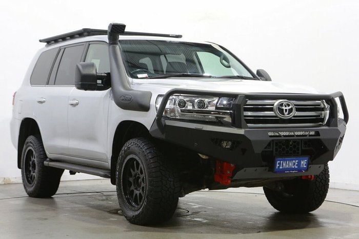 2020 Toyota Landcruiser