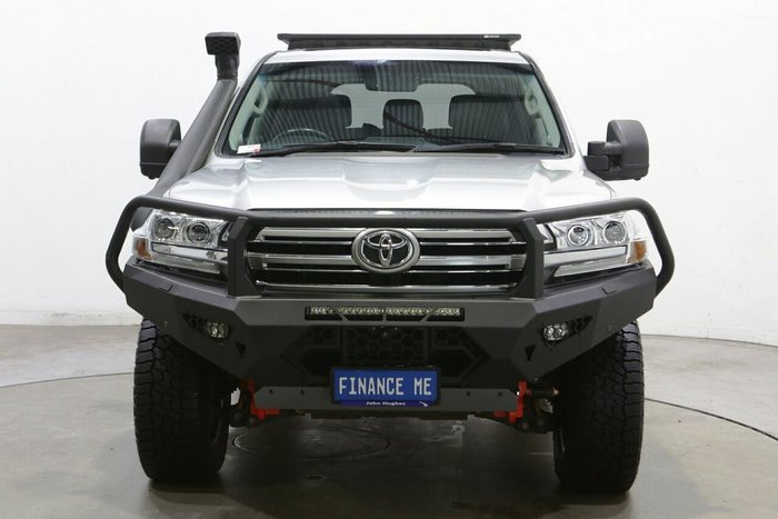 2020 Toyota Landcruiser VX