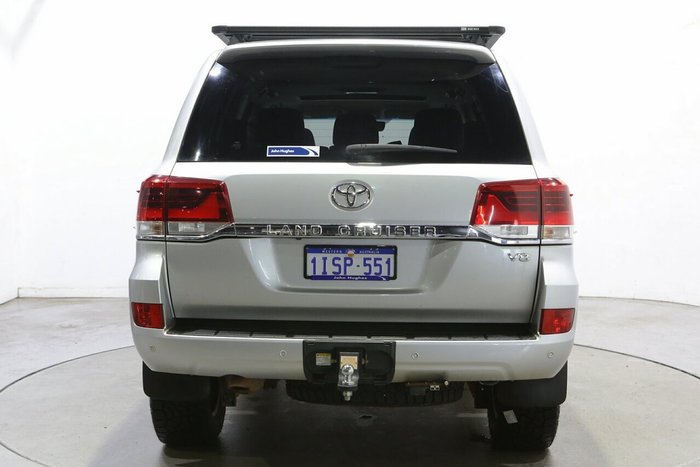 2020 Toyota Landcruiser