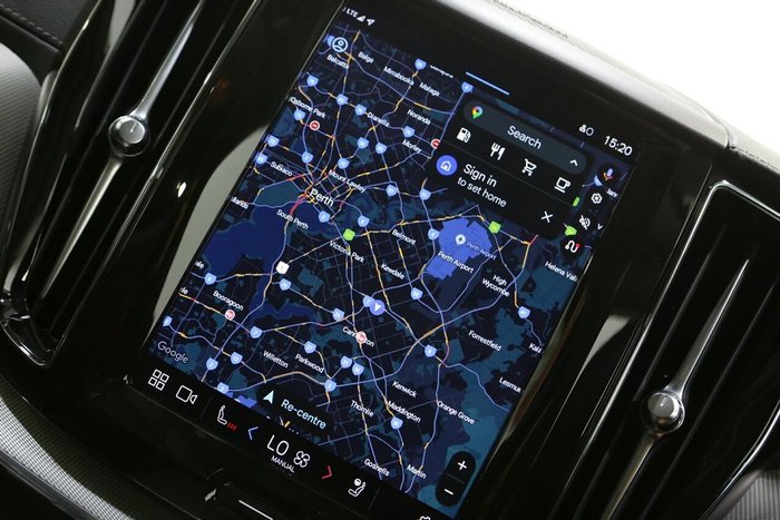 2023 Volvo XC60 Ultimate B5 Bright