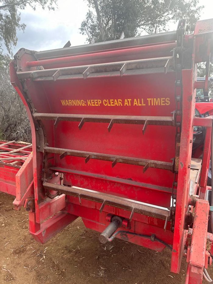 2015 AlbyBone Multibale Feeder