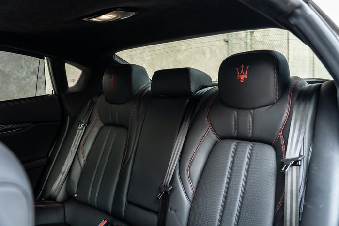 2018 Maserati Quattroporte GTS GranSport Nerissimo Edition