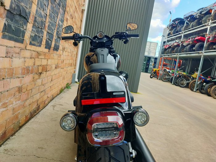 2025 HARLEY-DAVIDSON LOW RIDER S 117 (FXLRS) ROAD BLACK