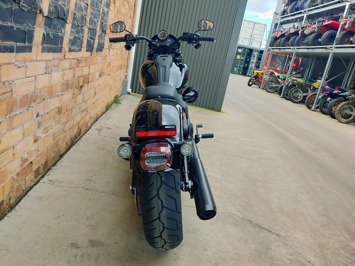 2025 HARLEY-DAVIDSON LOW RIDER S 117 (FXLRS) ROAD BLACK