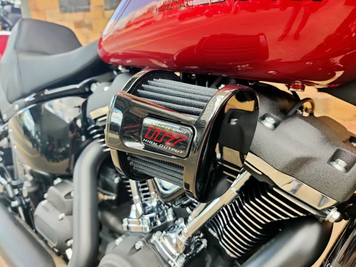 2025 HARLEY-DAVIDSON LOW RIDER S 117 (FXLRS) ROAD BRILLIANT RED