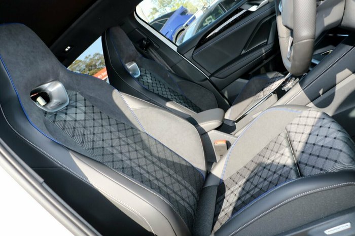 2025 Volkswagen Tiguan 150TSI R-Line