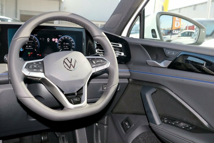 2025 Volkswagen Tiguan 150TSI R-Line