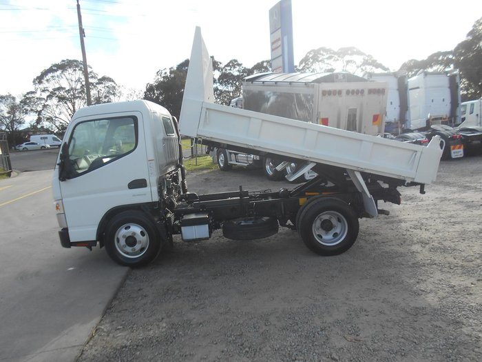 2021 Fuso Canter 615 WHITE