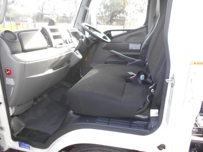 2021 Fuso Canter 615 WHITE