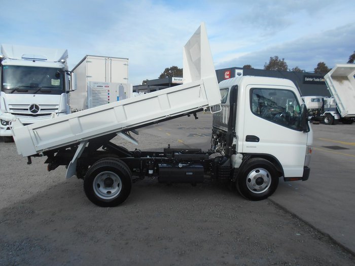 2021 Fuso Canter 615 WHITE
