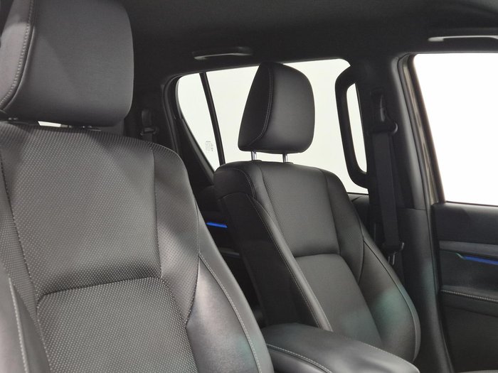 2023 Toyota Hilux Rogue GUN126R 4X4 Dual Range Oxide Bronze
