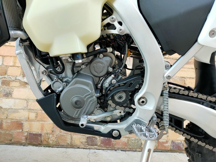 2025 TRIUMPH TF 250-E ENDURO BLACK