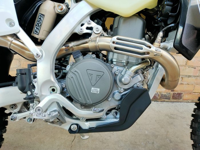 2025 TRIUMPH TF 450-E ENDURO BLACK