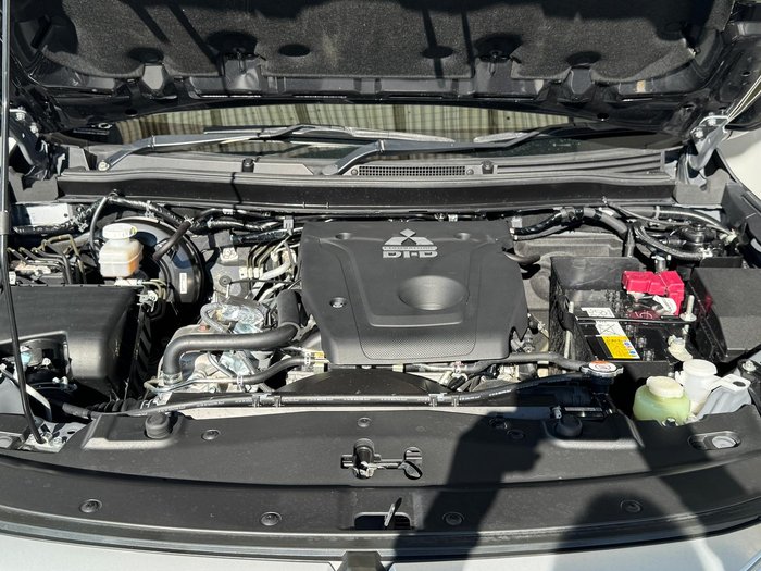 2021 Mitsubishi Triton GLS