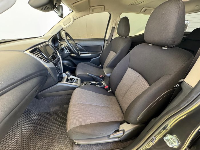 2021 Mitsubishi Triton GLS