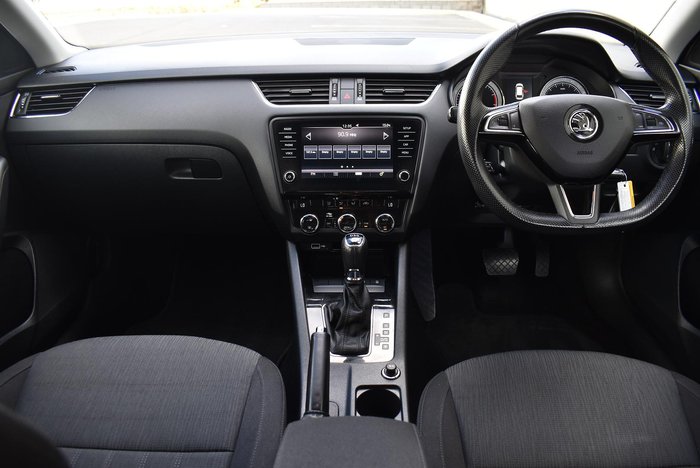 2019 SKODA Octavia 110TSI NE MY20 Candy White