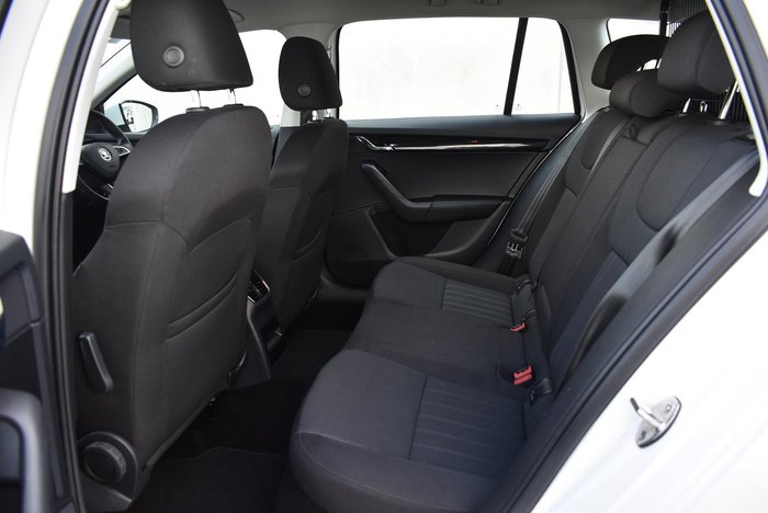 2019 SKODA Octavia 110TSI NE MY20 Candy White