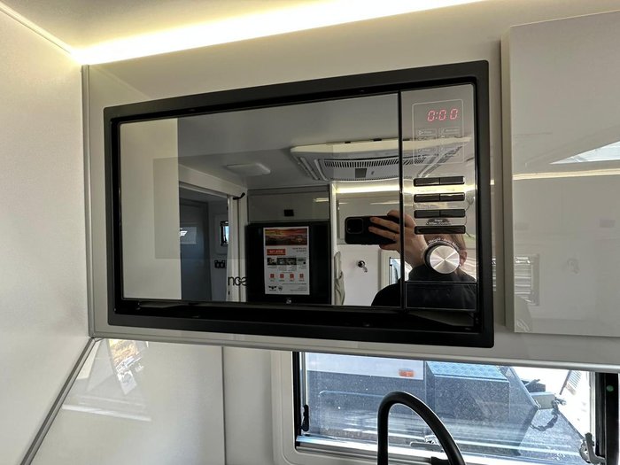 2025 JB Caravans Dirt Road Xtreme 19'6 Fd Cafe