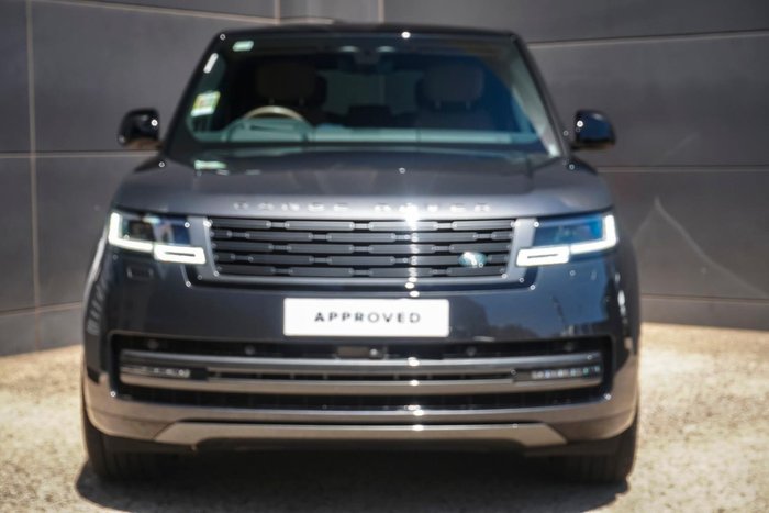 2025 Land Rover Range Rover P530 Autobiography