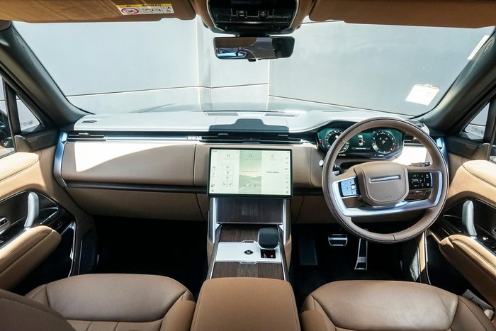 2025 Land Rover Range Rover P530 Autobiography