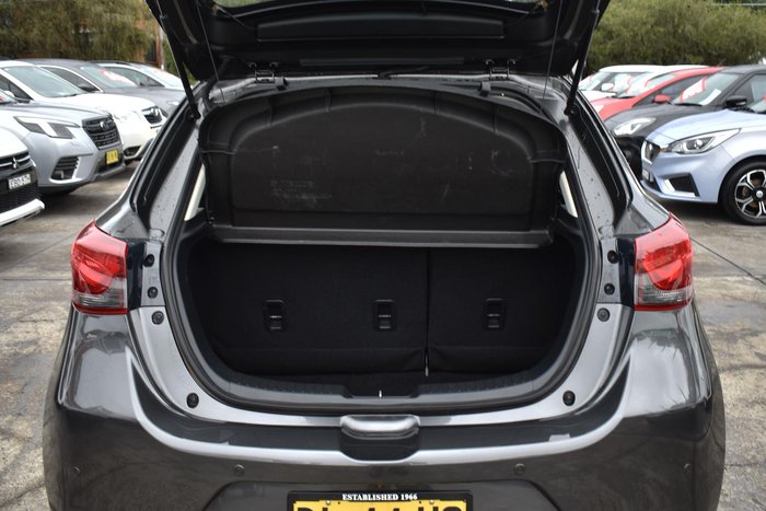 2024 Mazda 2 G15 Pure DJ Series Machine Grey