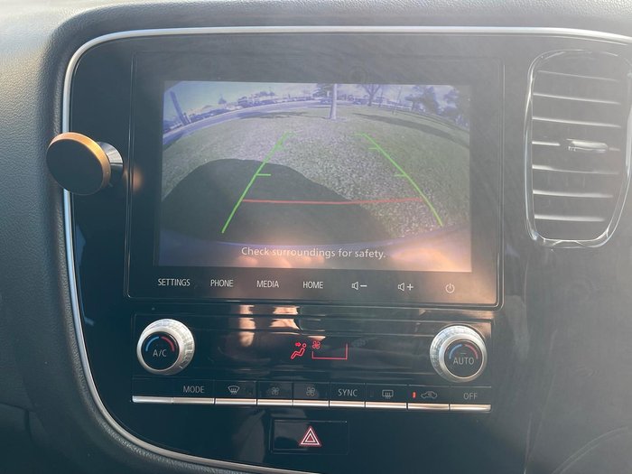 2019 Mitsubishi Outlander ES