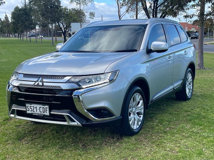 2019 Mitsubishi Outlander ES