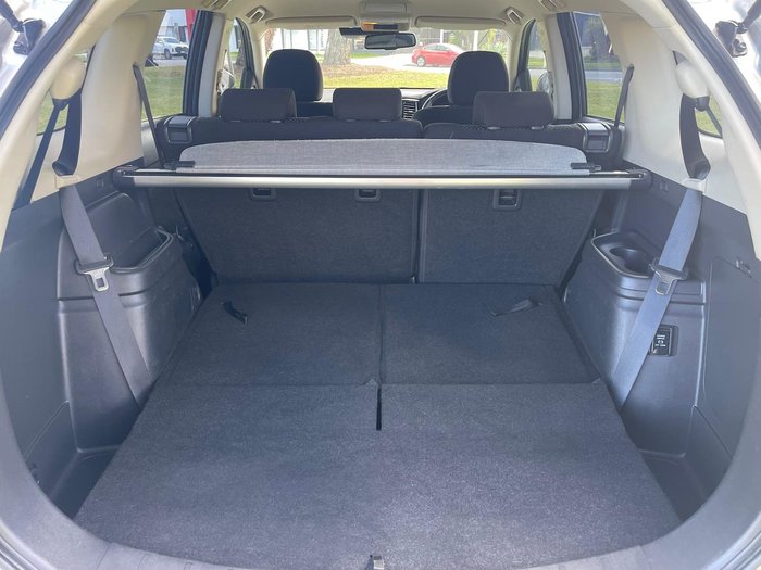 2019 Mitsubishi Outlander ES