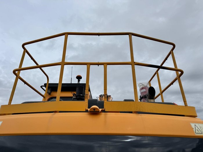 2018 Hyundai Robex 140W-9