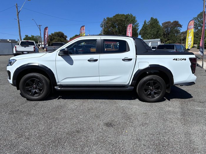 2025 Isuzu D-MAX X-TERRAIN