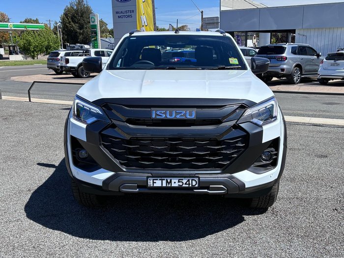 2025 Isuzu D-MAX X-TERRAIN