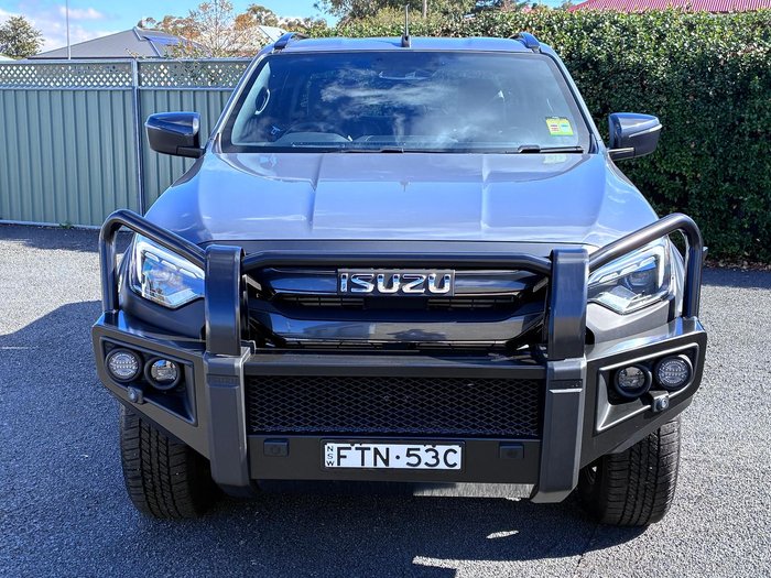 2025 Isuzu D-MAX X-TERRAIN