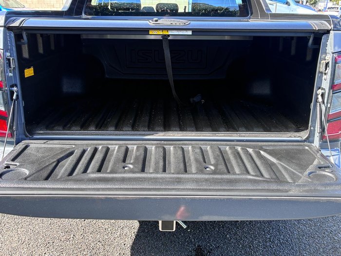 2025 Isuzu D-MAX X-TERRAIN