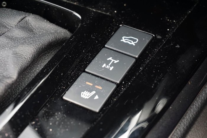 2025 Isuzu D-MAX X-TERRAIN