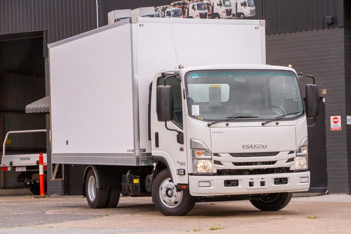 2025 Isuzu N Series NPR 65/45-190 White