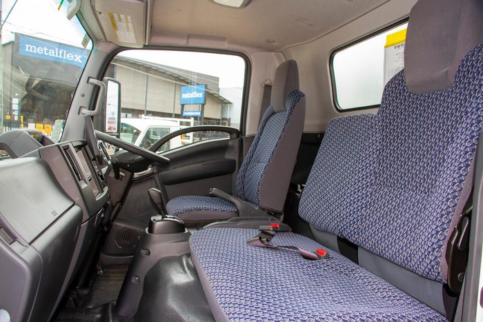 2025 Isuzu N Series NPR 65/45-190 White