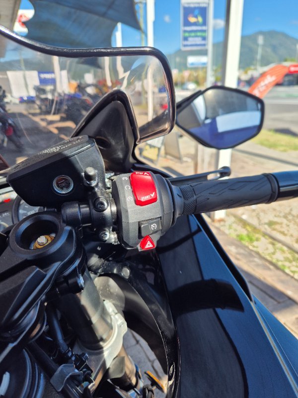 2022 Suzuki GSX1300RR (HAYABUSA) BLACK
